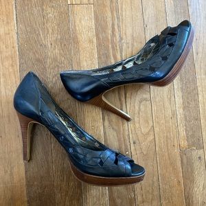 Guess by Marciano - Black Leather Almond Toe Pumps - 9.5 Medium
